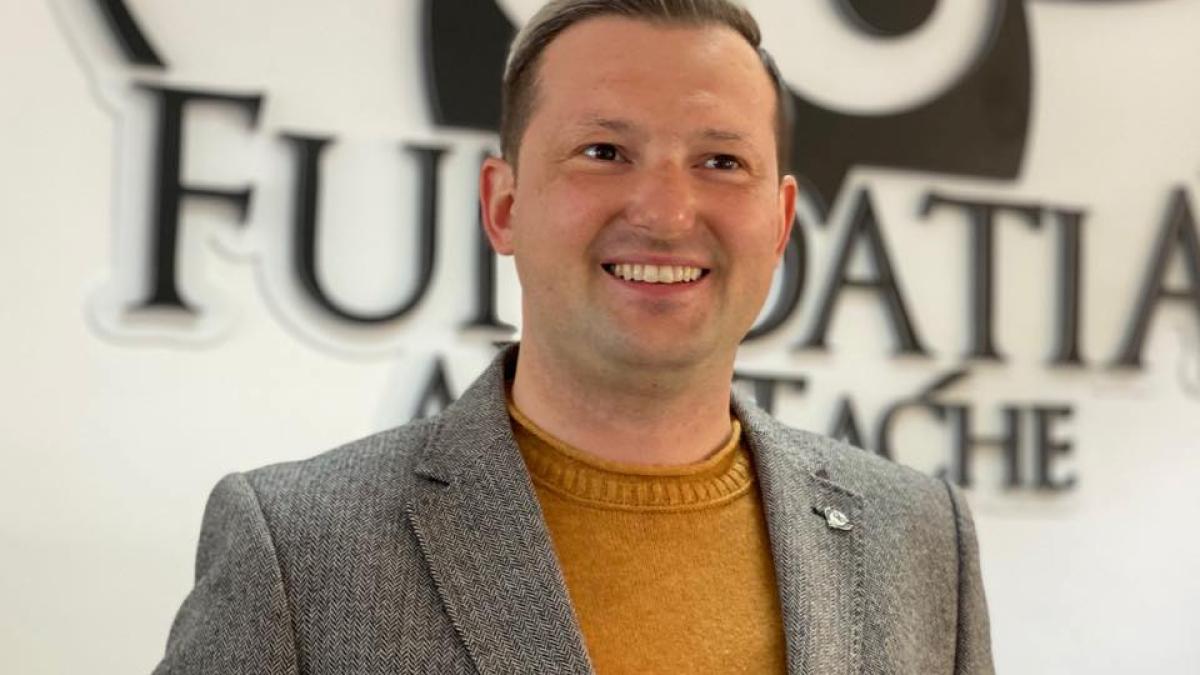 alex-tache-a-murit--fondatorul-unei-fundatii-pentru-copiii-abandonati-a-pierdut-lupta-cu-o-boala-necrutatoare