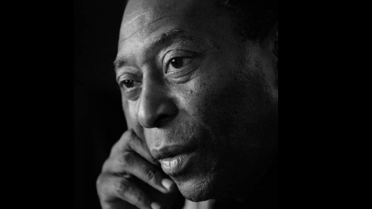 pele-brazilian-a-murit