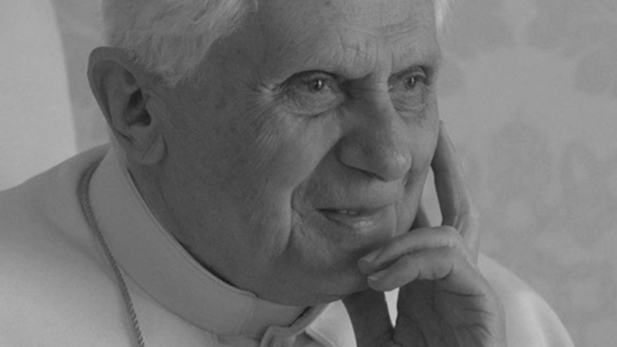 papa-emerit-benedict-al-xvi-lea-a-murit-la-varsta-de-95-de-ani