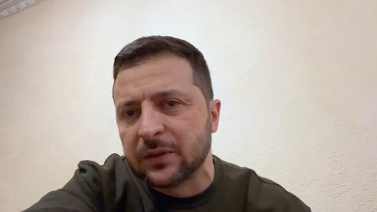 zelenski-s-a-adresat-rusilor-in-noaptea-dintre-ani