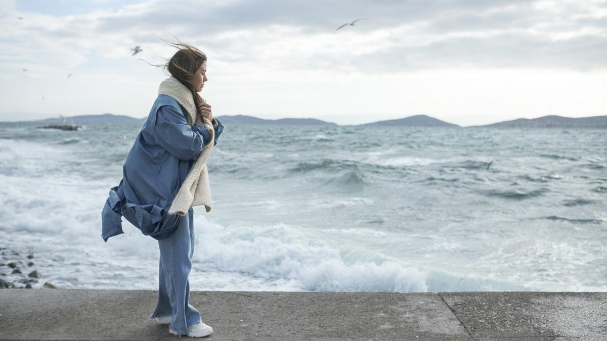 alerta-in-opt-comunitati-din-spania-rafalele-de-vant-de-80-kmh-si-valuri-de-pana-la-7-metri