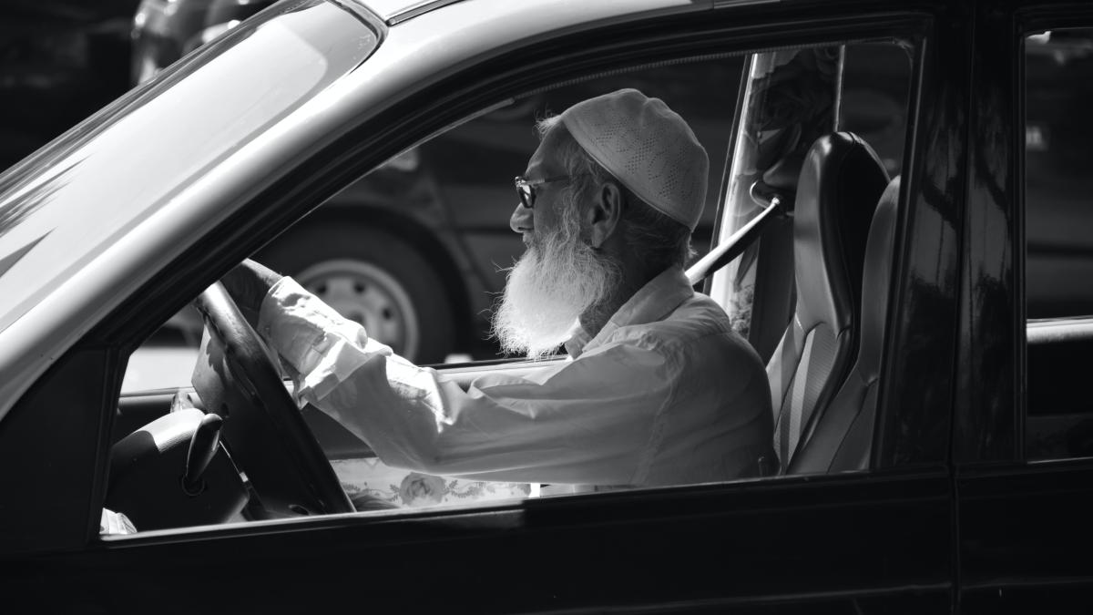 grayom-ewpv40zngx8-unsplash