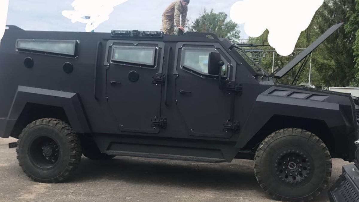 vehicule-blindate-senator