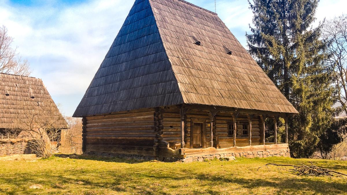 biserica-de-lemn-din-maramures