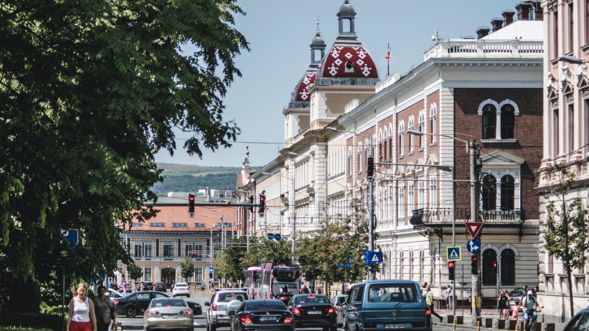 sorin-gheorghita-lapzyovaluc-unsplash