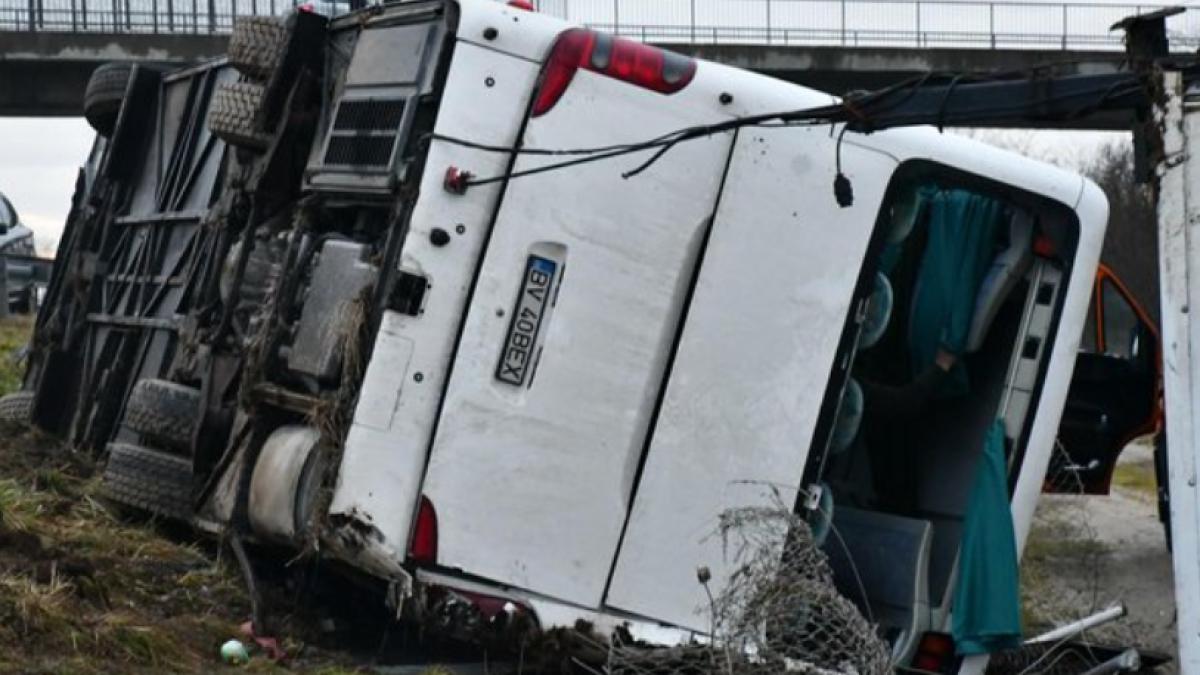 autocar-romani-italia-accident-slovenia