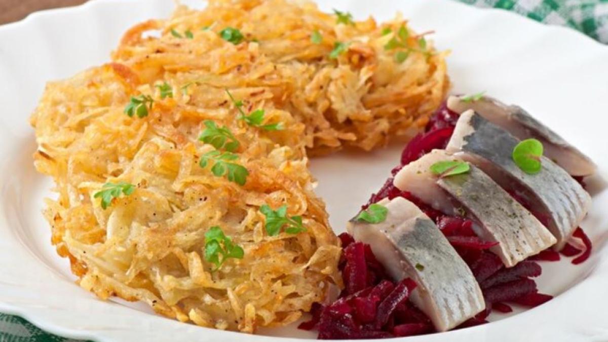 cea-mai-rapida-cina-din-cartofi--ai-nevoie-de-doua-oua--putin-pesmet-si-mancarea-e-gata