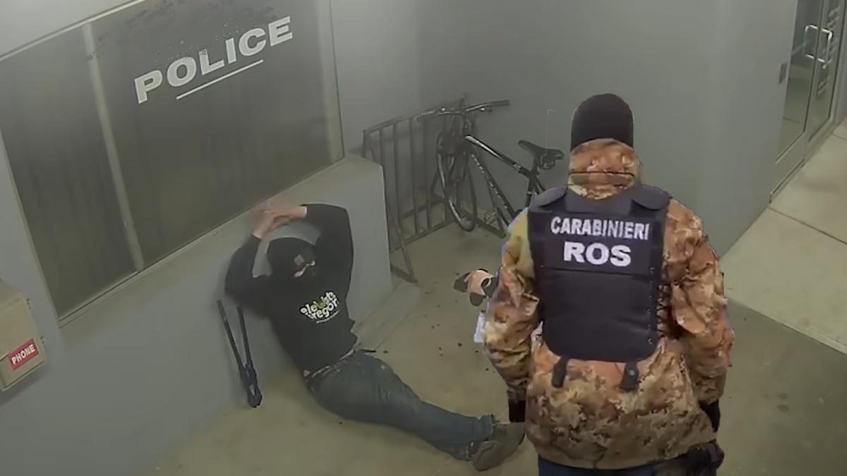 hot-prins-de-politie-2