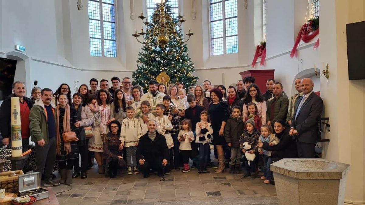 romanii-din-olanda--indrumati-de-parintele-calin-pop--rares-bogdan---panseaza-ranile-cu-iubire--lumina-si-speranta