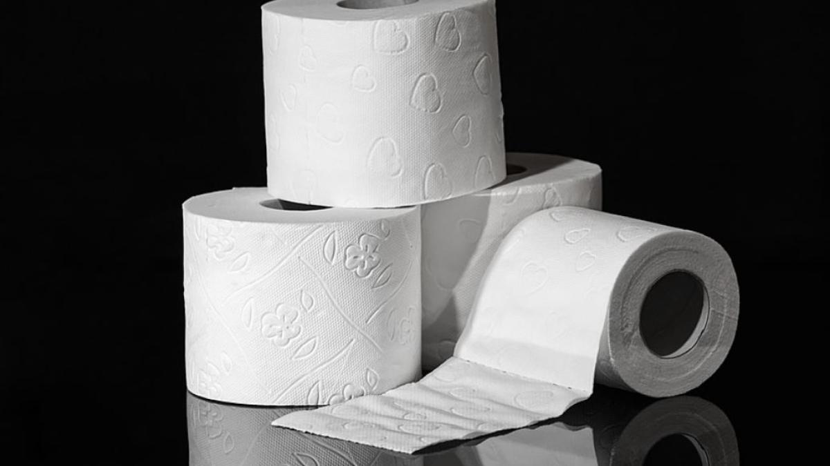 prabusirea-pietei-imobiliare-in-sua-scumpeste-drastic-hartia-igienica