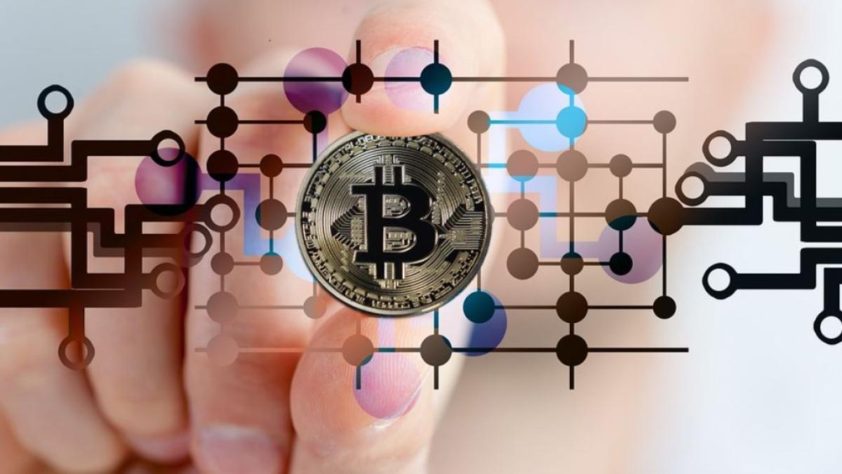 un-roman-a-ramas-fara-criptomonede-de-40-000-de-euro