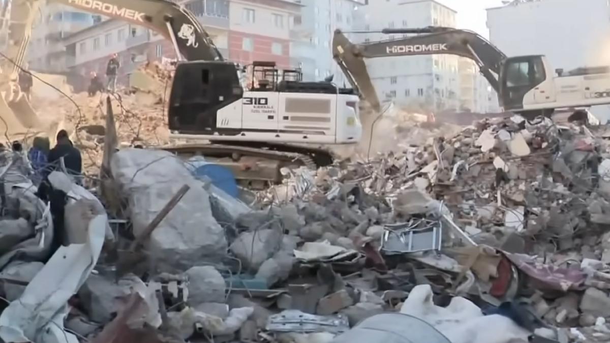 sportivul-aplaudat-de-romani--mort-in-cutremurul-din-turcia--alaturi-de-sotia-insarcinata-si-de-copil-1