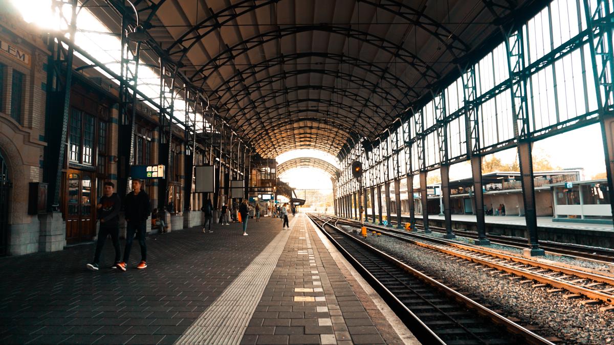 finn-ijspeert-xtliok4g7ao-unsplash