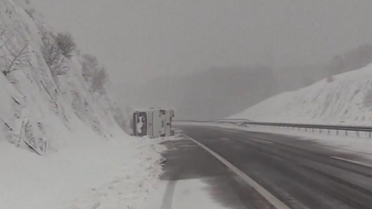 accident-mortal-in-croatia--un-autobuz-s-a-rasturnat-o-persoana-si-a-pierdut-viata--iar-mai-multe-au-fost-ranite