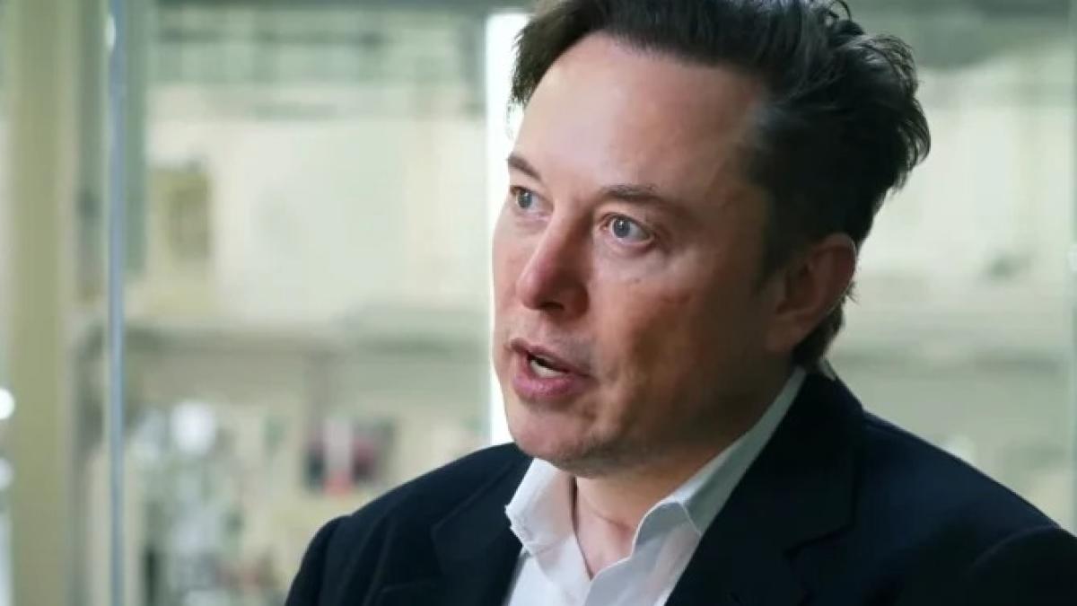 elon-musk--ironic-dupa-ce-s-a-dezvaluit-ca-are-gemeni-cu-o-angajata-populatia-de-pe-marte-este-inca-de-zero-persoane