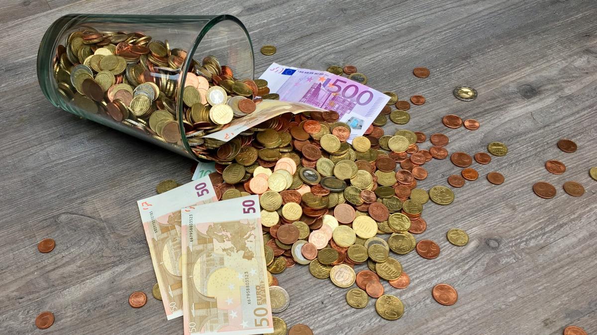 salarii-italia-crestere-comparatie-bucuresti