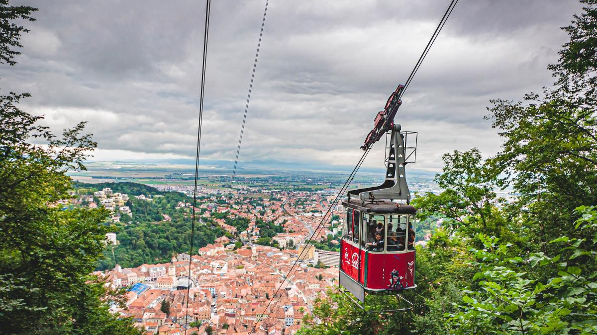 brasov-vedere-de-sus-muntele-tampa