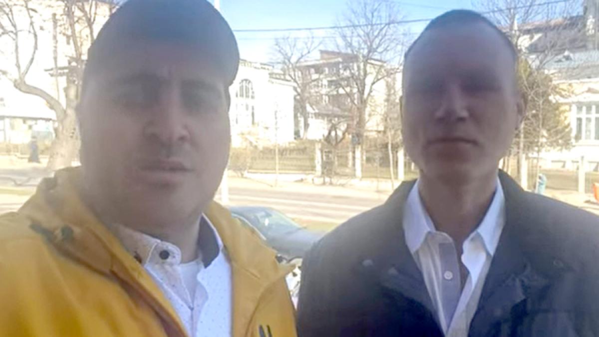 marian-roman-husi-strainatate