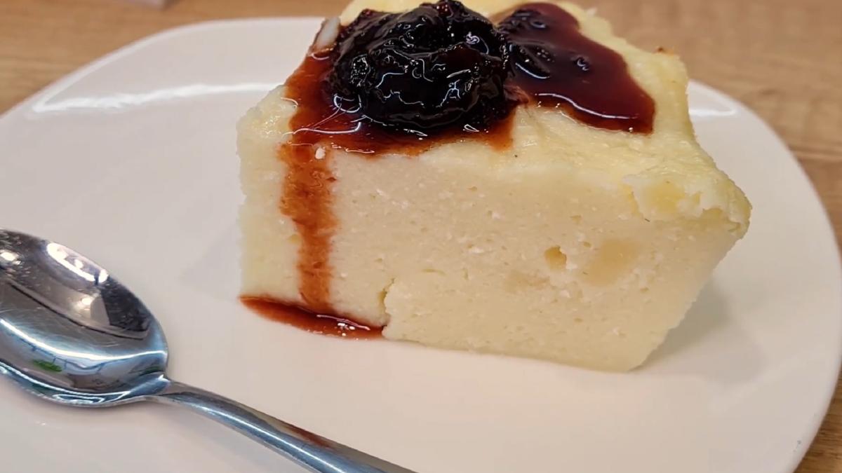 budinca-de-gris--prajitura-mai-buna-decat-orice-adu-ti-aminte-de-gustul-copilariei-si-pregateste-acest-preparat-chiar-azi