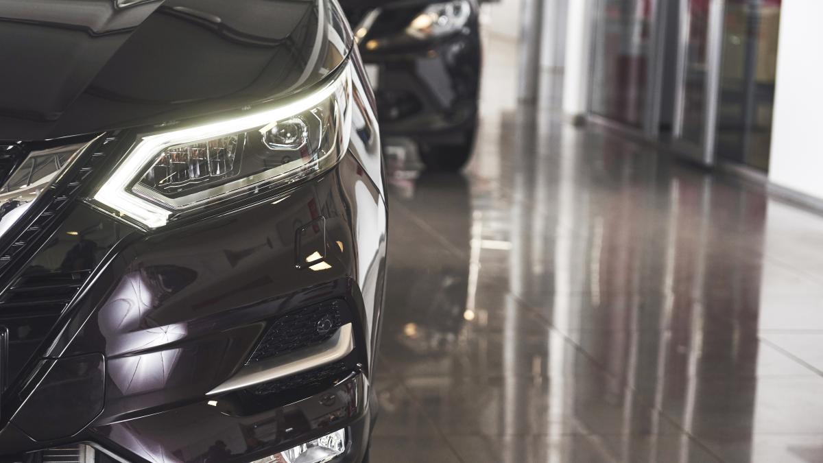 avertismentul-anaf-pentru-romani-fiti-atenti-de-unde-cumparati-masini-se-vand-autoturisme-de-lux-prin-firme-fantoma