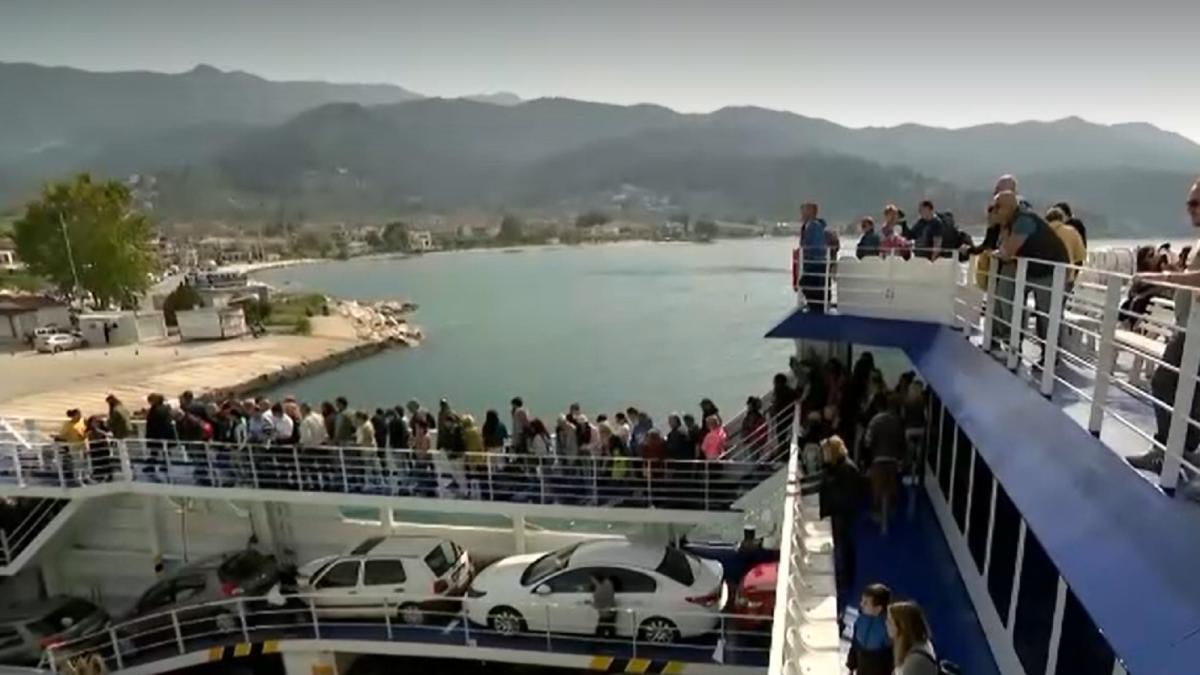 romanii-si-au-rezervat-vacante-pentru-paste-in-strainatate--cele-mai-cautate-statiuni-sunt-din-bulgaria--grecia-si-egipt