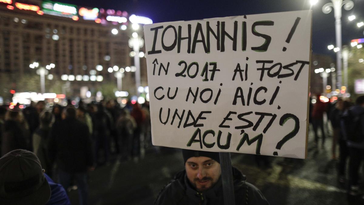 protest-piata-victoriei-prag-abuz-in-serviciu-si-oug