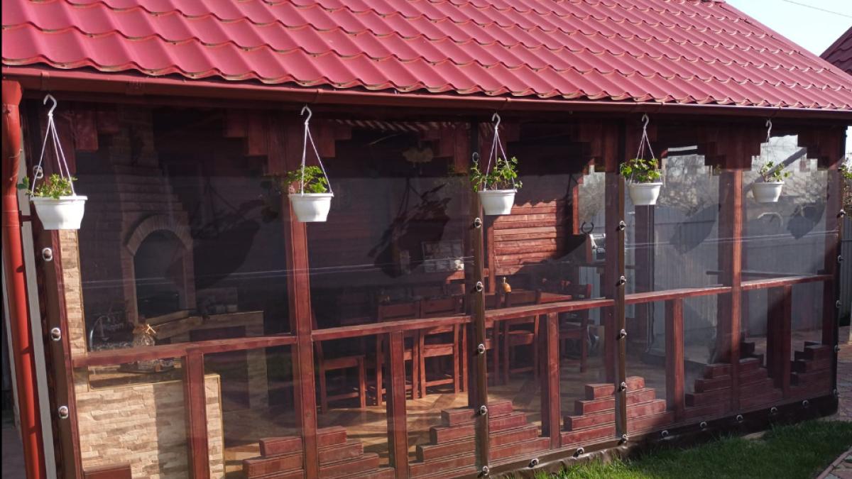 familie-de-romani-elvetia-la-tara-in-ialomita