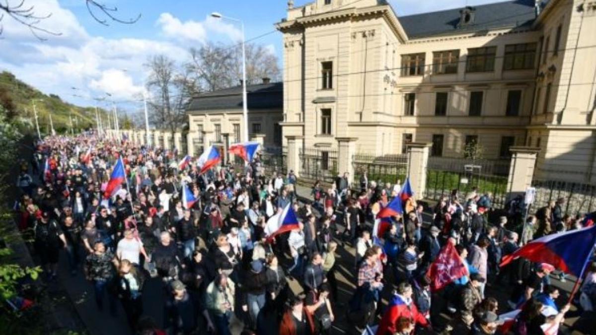 o-noua-manifestatie-antiguvernamentala-la-praga