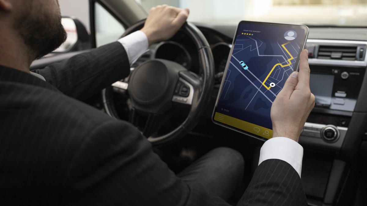 un-sofer-roman-de-uber-a-chemat-compania-in-instanta--dupa-ce-a-fost-avertizat-ca-va-fi-concediat-fiindca-a-schimbat-traseul-unei-curse-lupt-pentru-asta