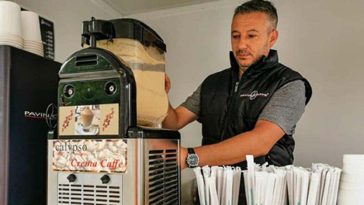 dupa-21-de-ani-petrecuti-in-italia--alex-a-decis-sa-se-intoarca-in-tara-eram-realizat--dar-inima-mea-era-in-romania