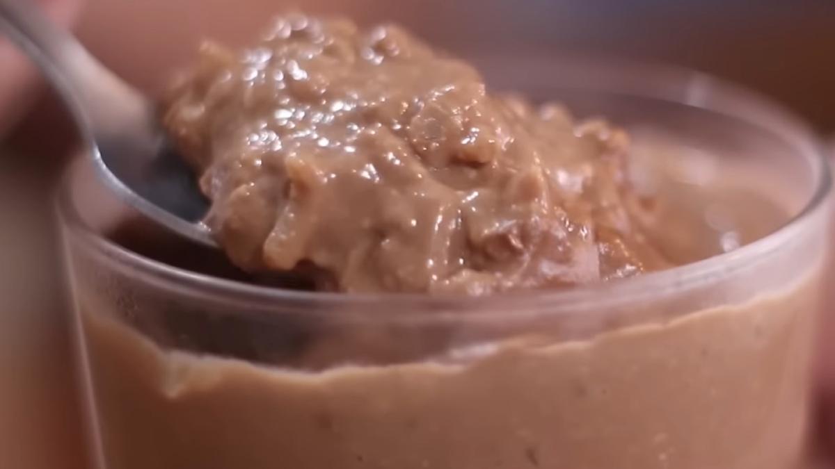 budinca-de-orez-cu-ciocolata--cu-aceasta-reteta-iti-va-iesi-perfecta-de-fiecare-data