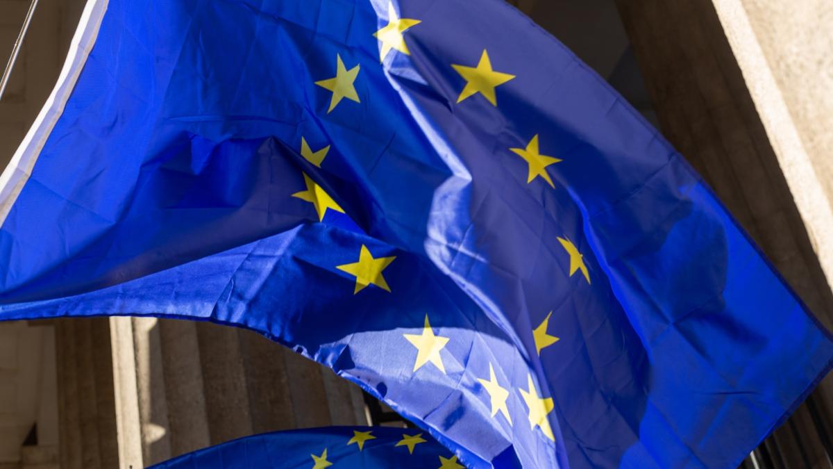 uniunea-europeana-steag