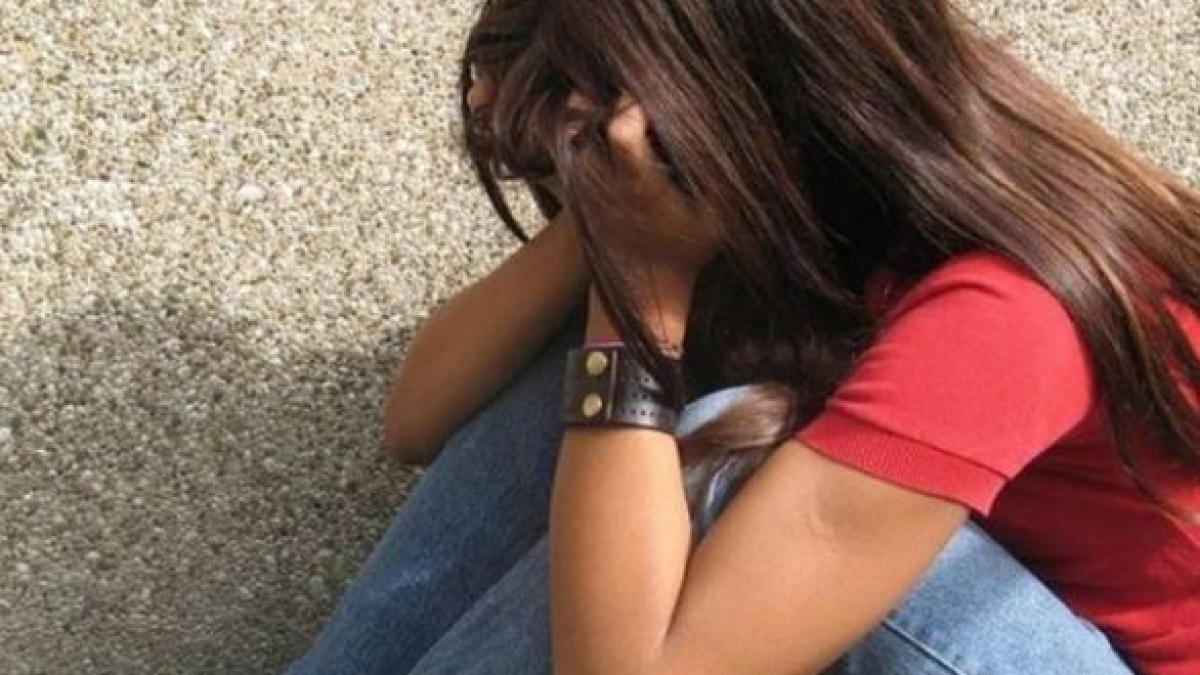 minora-violata-italia-foto-ilustrativ