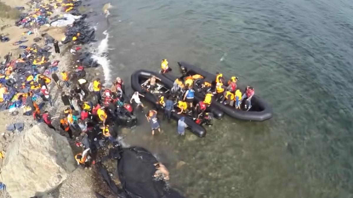 sua--roman--acuzat-de-trafic-migranti-ar-fi-adus-ilegal-conationali-pentru-a-lucra-la-el-in-constructii-1