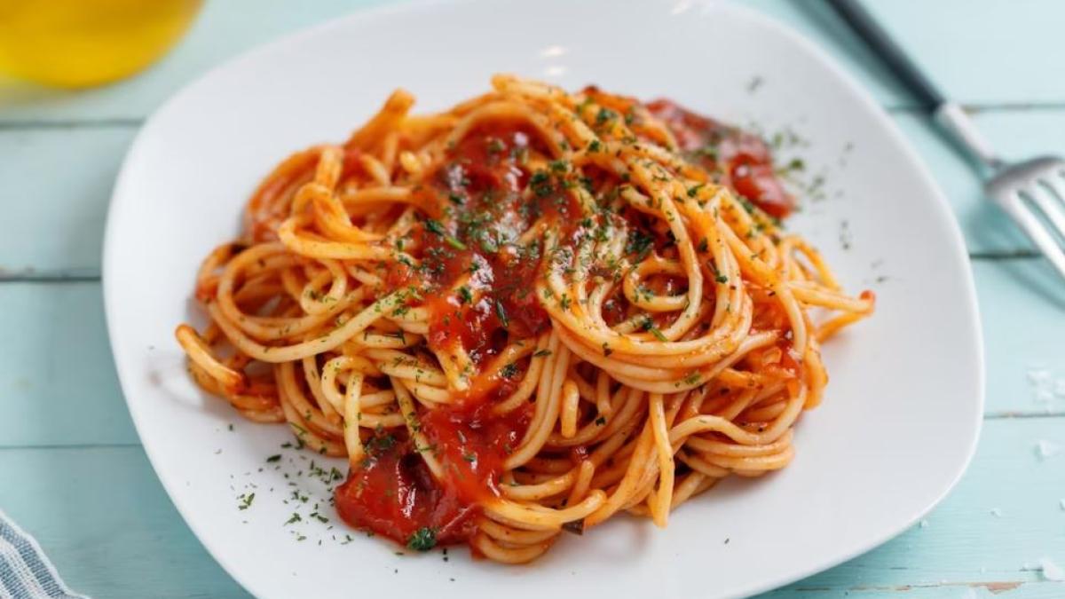 paste-cu-usturoi--ulei-si-chilli--ingredientul-secret--adaugat-de-bucatarii-din-restaurante