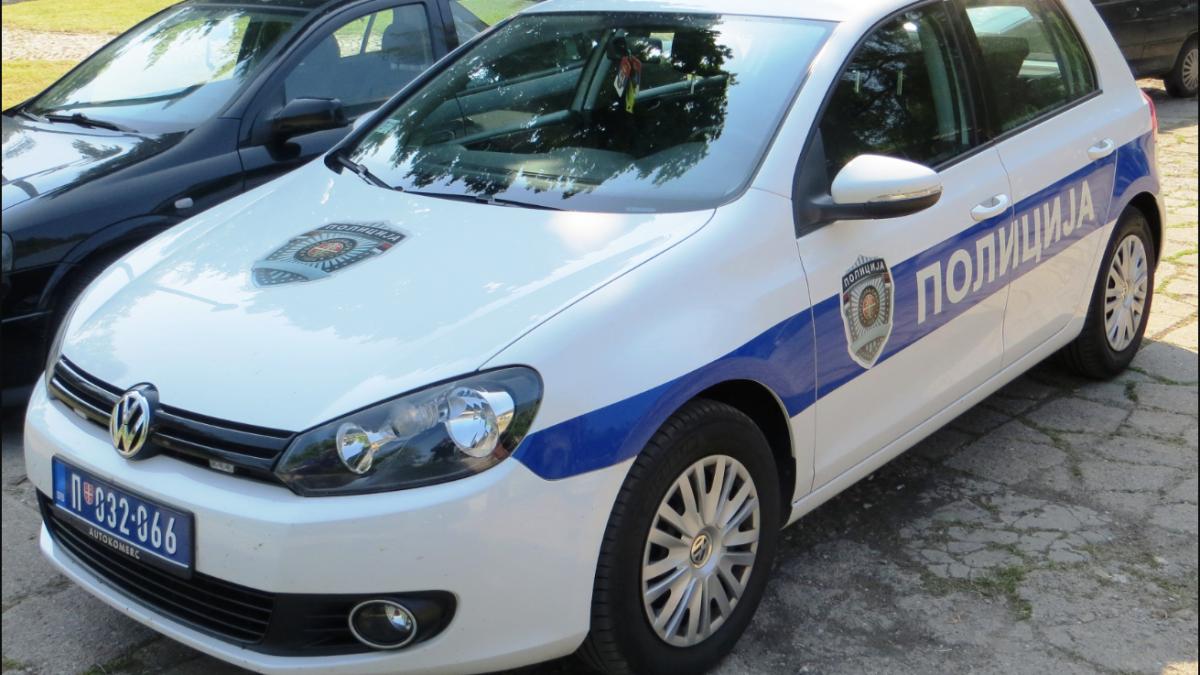 politie-serbia-masina-de-politie-din-serbia-3