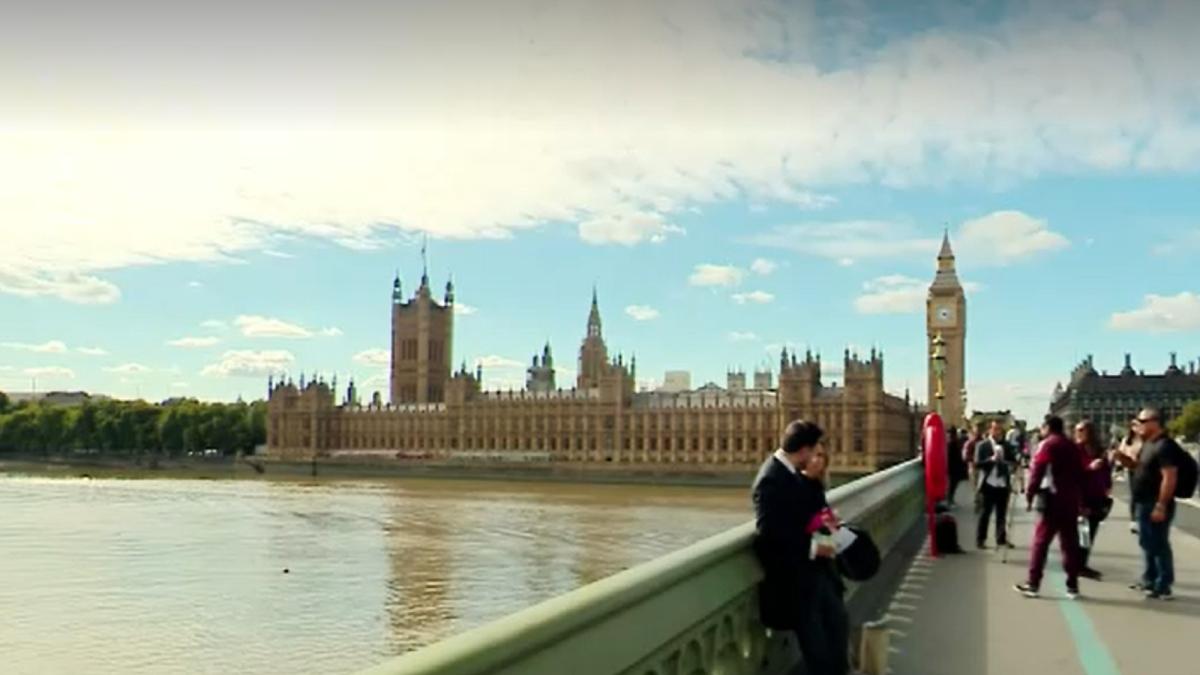 un-roman--prins-dupa-20-de-ani--traia-linistit-in-anglia-fara-sa-stie-ca-este-condamnat-in-romania-aveam-o-viata-normala--o-familie--un-loc-de-munca