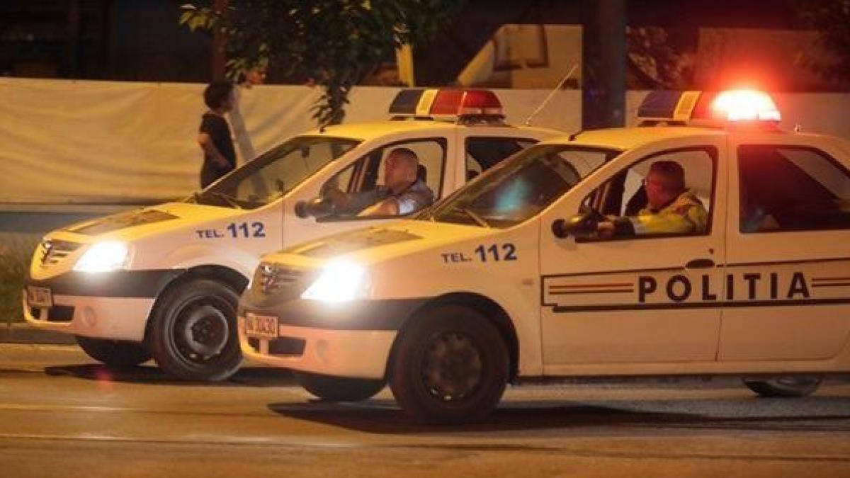 masina_politie_girofar_politia_romana