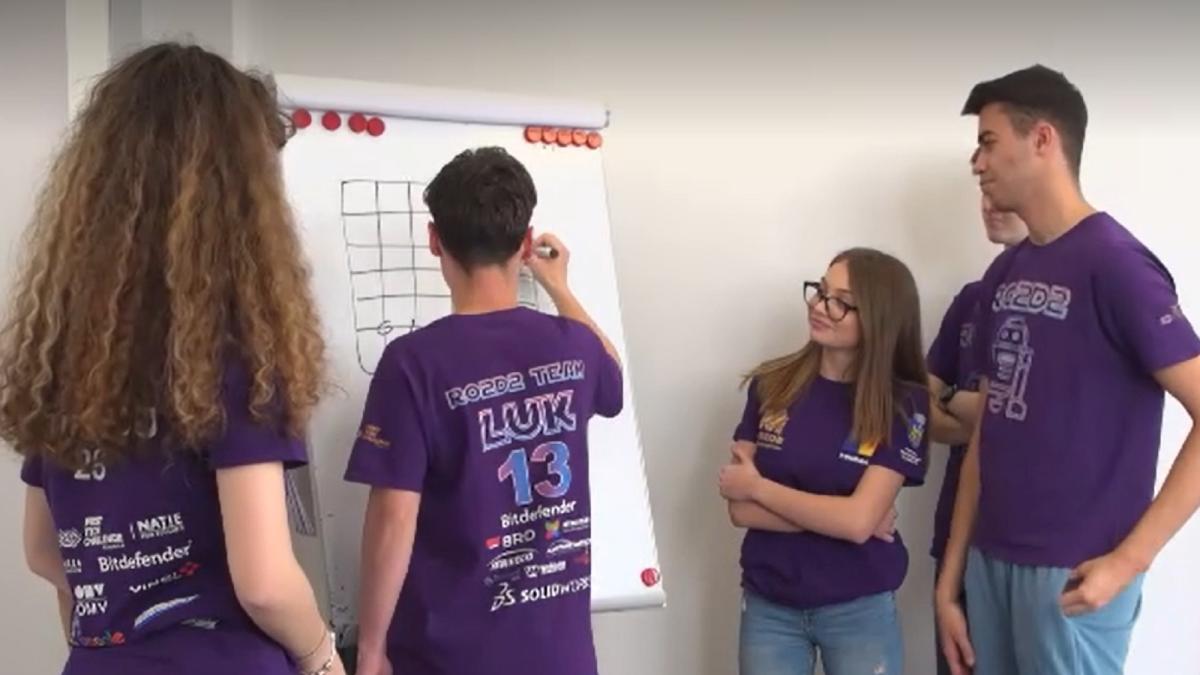 sua--elevii-romani-au-castigat-un-premiu-international-la-robotica-am-reusit-sa-ii-impresionam