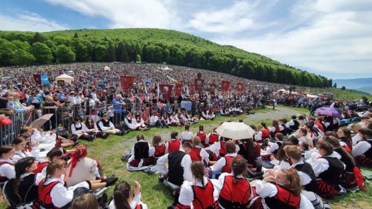 presedinta-ungariei--asteptata-la-marele-pelerinaj-de-rusaliile-catolice--de-la-sumuleu-ciuc