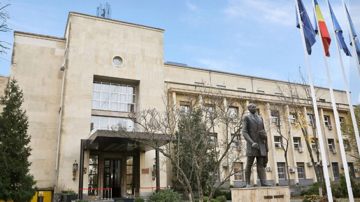 mae-reactioneaza-dupa-declaratiile-facute-de-presedintele-ungariei--ambasadorul-ungariei--convocat-de-aurescu