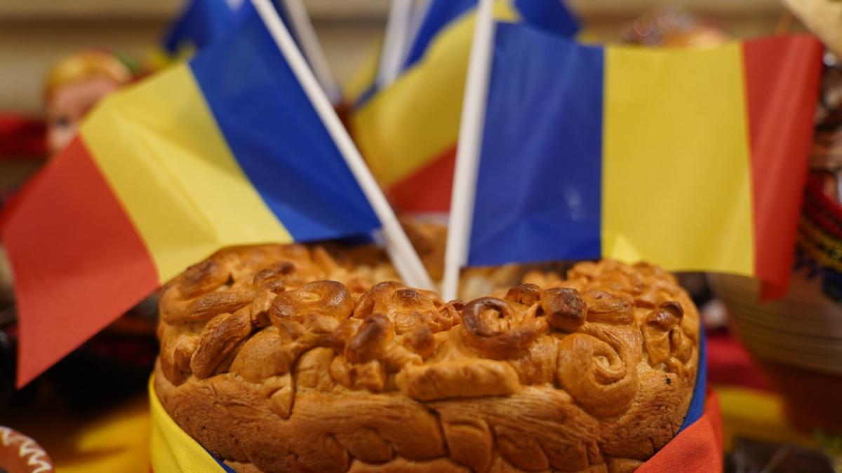 aniversare-romania-roman-steag