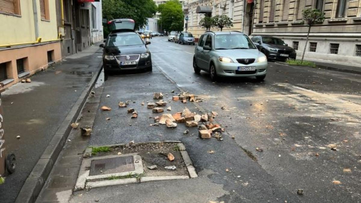 pompierii-din-arad--interventii-dupa-cutremurul-de-5-3-grade