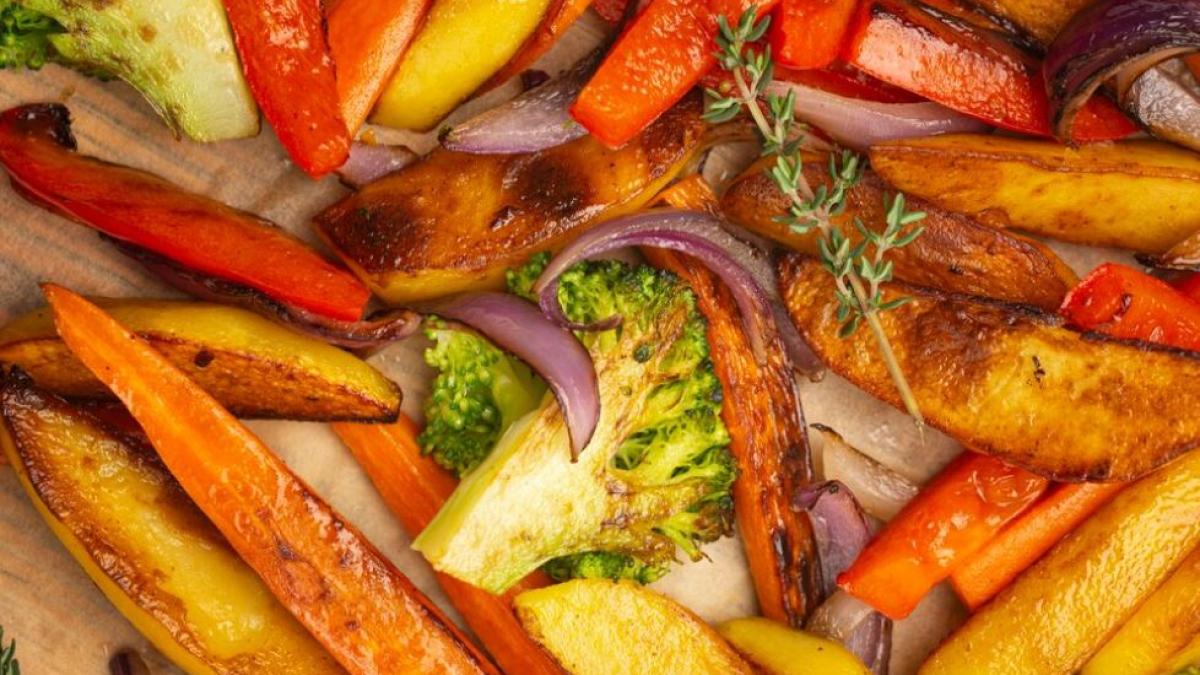 cartofi-prajiti-in-stil-grecesc--este-imposibil-sa-rezisti-acestui-preparat-simplu