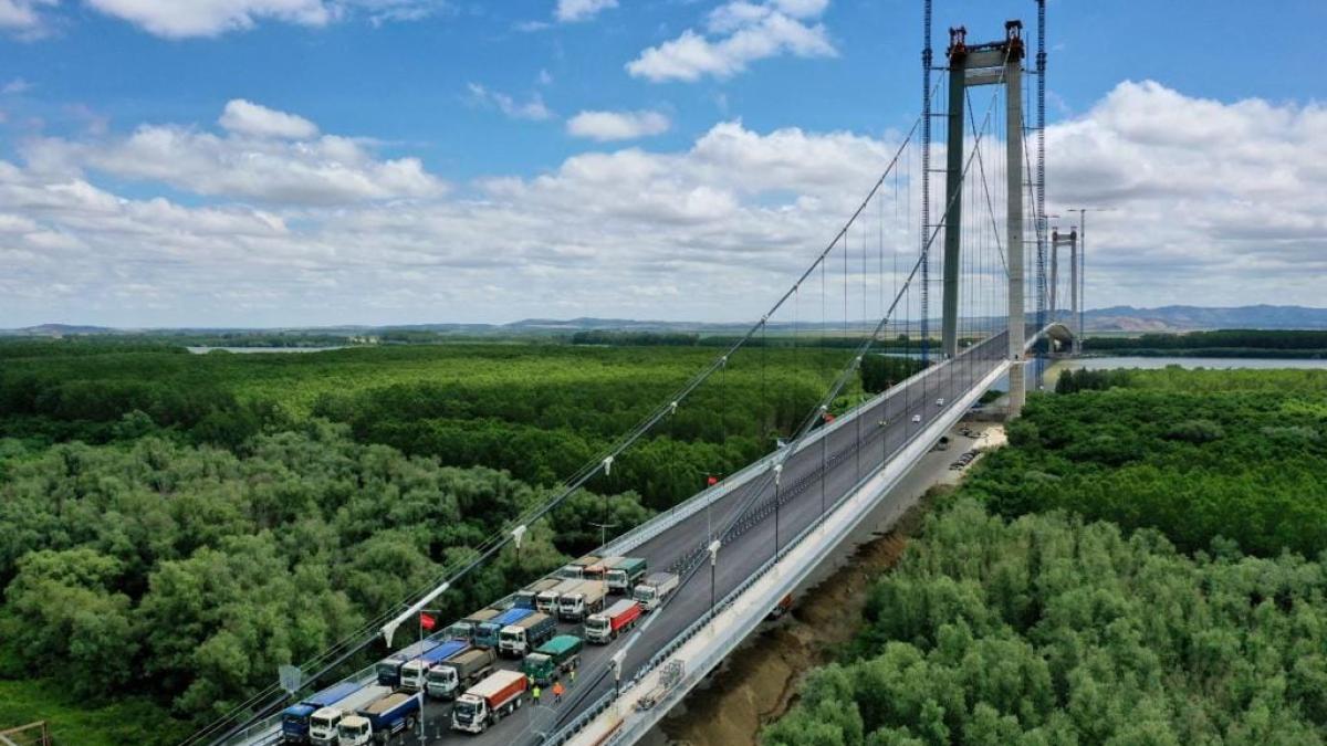 pod-suspendat-peste-dunare-braila