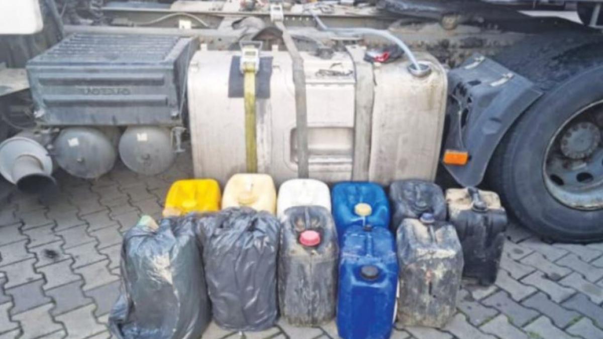 doi-romani-au-golit-de-motorina-rezervorul-unui-tir--parcat-in-deveselu