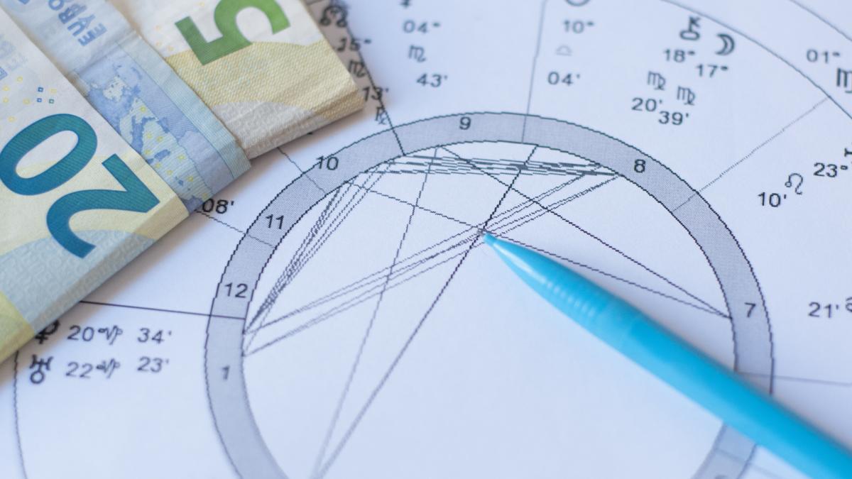 horoscop-financiar-iunie-2023-pentru-toate-zodiile-leii-descopera-noi-oportunitati-nemaigandite-sagetatorii-si-varsatorii-primesc-bani-multi