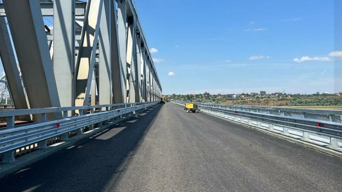 atentie-soferi--circulatia-pe-podul-fetesti-se-deschide-integral