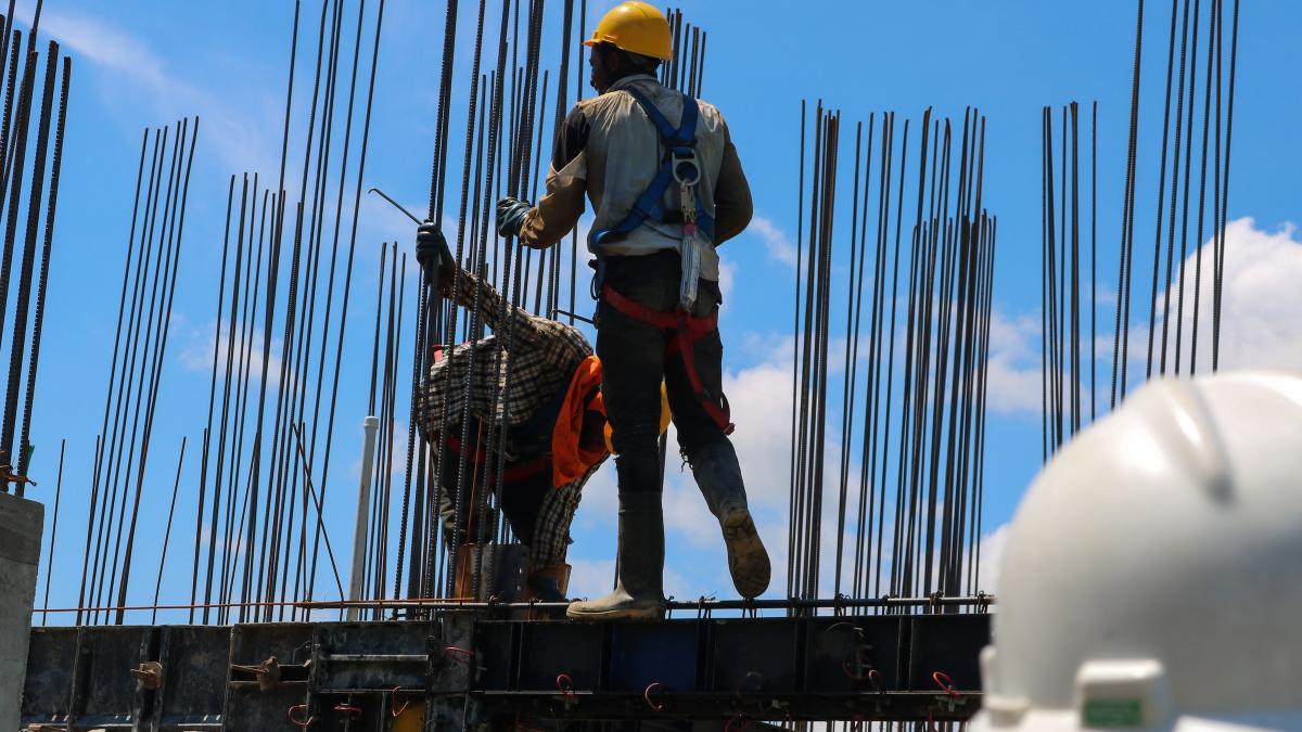 muncitori-eures-locuri-de-munca-strainatate-joburi