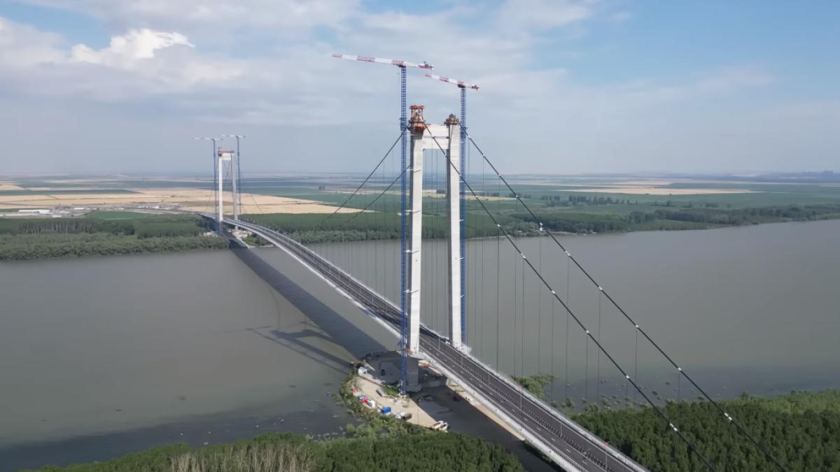 pod-suspendat-dunare-braila